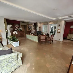 Le Relais Medicis 4*, Paris France